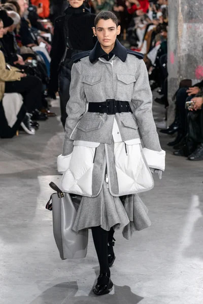 Look 34